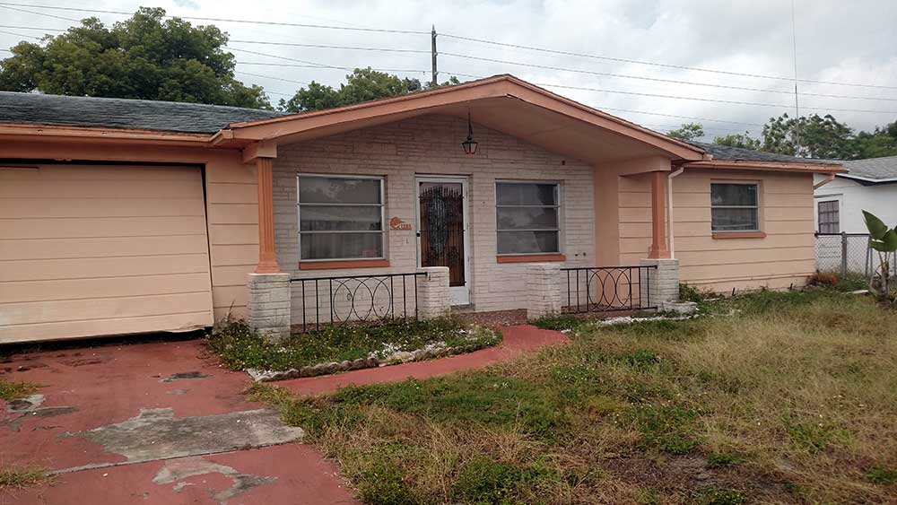 1203 Dartmouth Drive Outside Home Renovation — Before